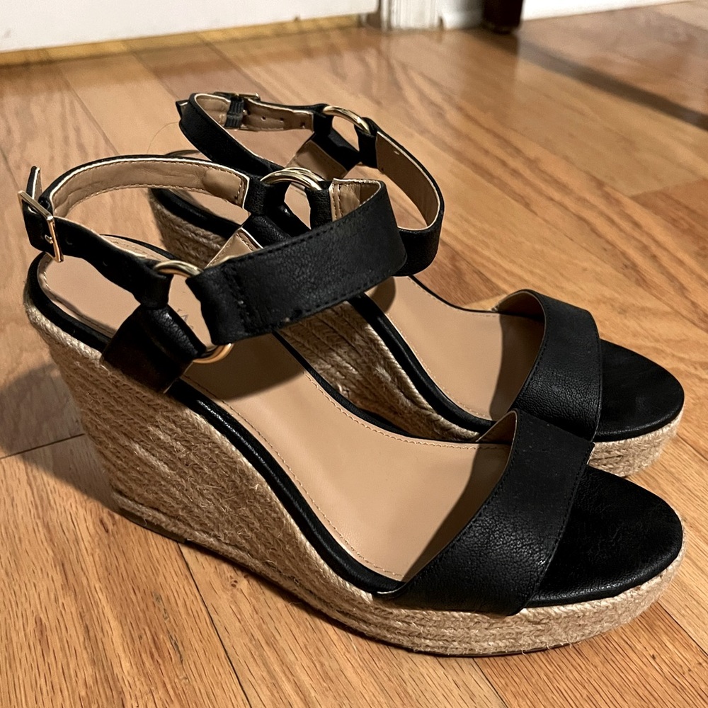 Merona black and tan wedges, size 9